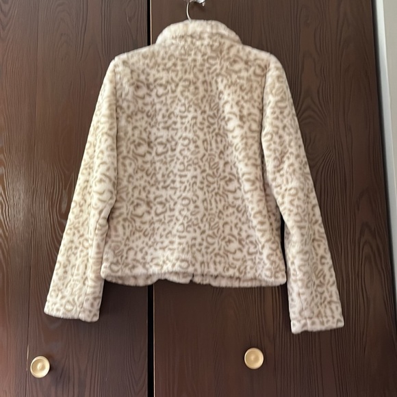 Andree animal pattern jacket. - Picture 2 of 6